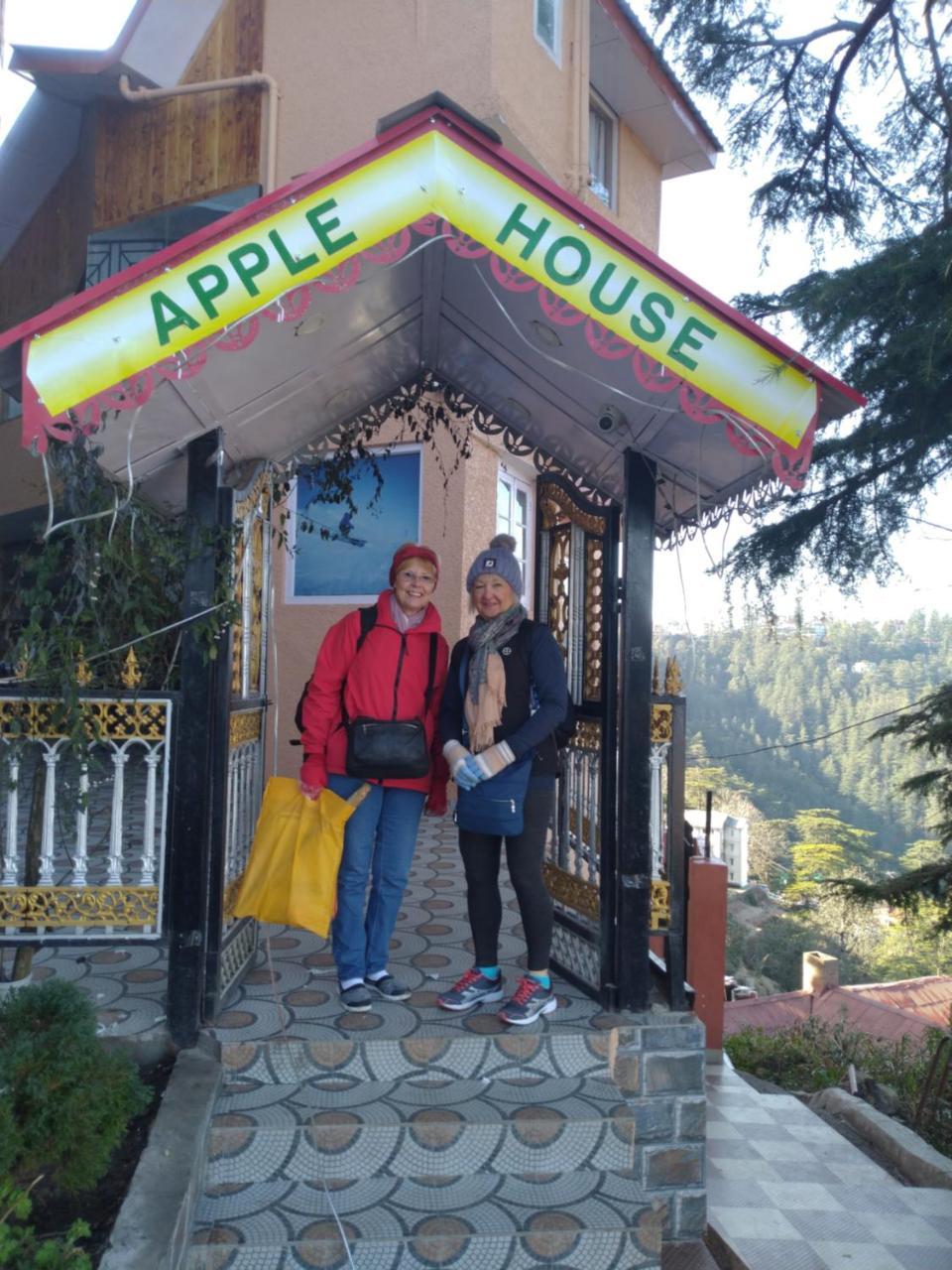Apple House Panzió Simlá Kültér fotó